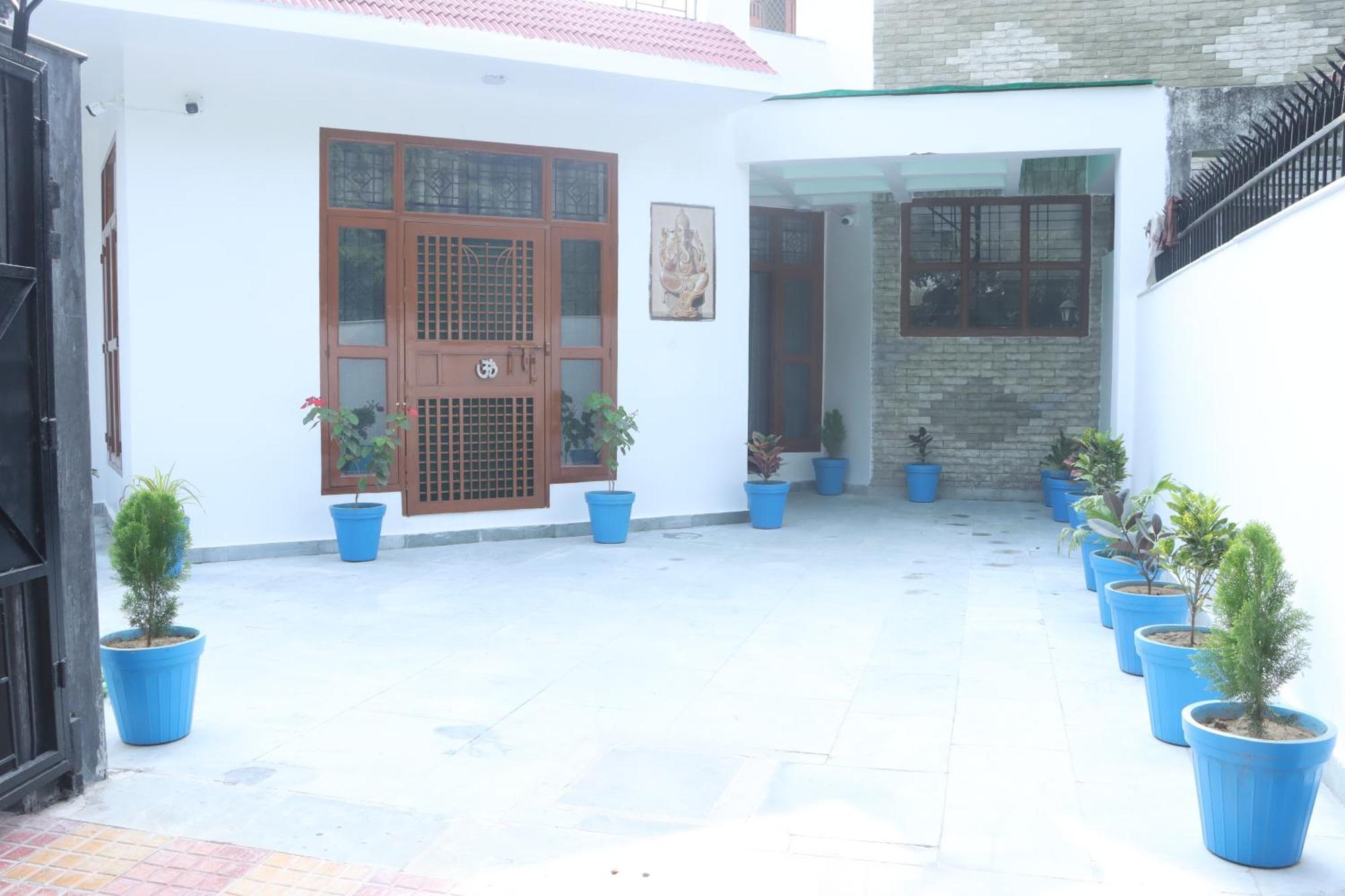 Serene House With Peaceful Vibes Villa Greater Noida Luaran gambar